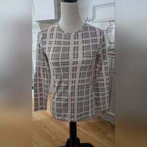 Chico's Pink and Black Houndstooth Long Sleeve Tee